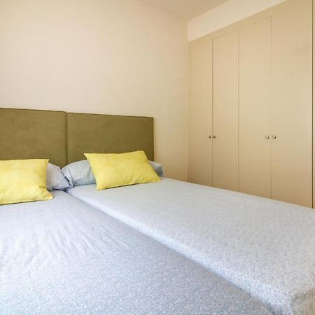 Lovely Apartment In Los Alcazares With Kitchen Ngoại thất bức ảnh